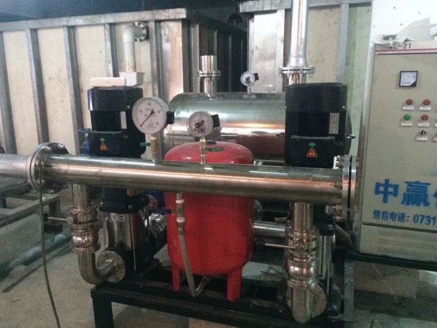 江西雄鷹房地產(chǎn)開發(fā)有限公司采購5.5KW、7.5KW兩用一備無負(fù)壓供水設(shè)備兩套